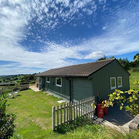 Hillside Lodge Honiton Exterior foto