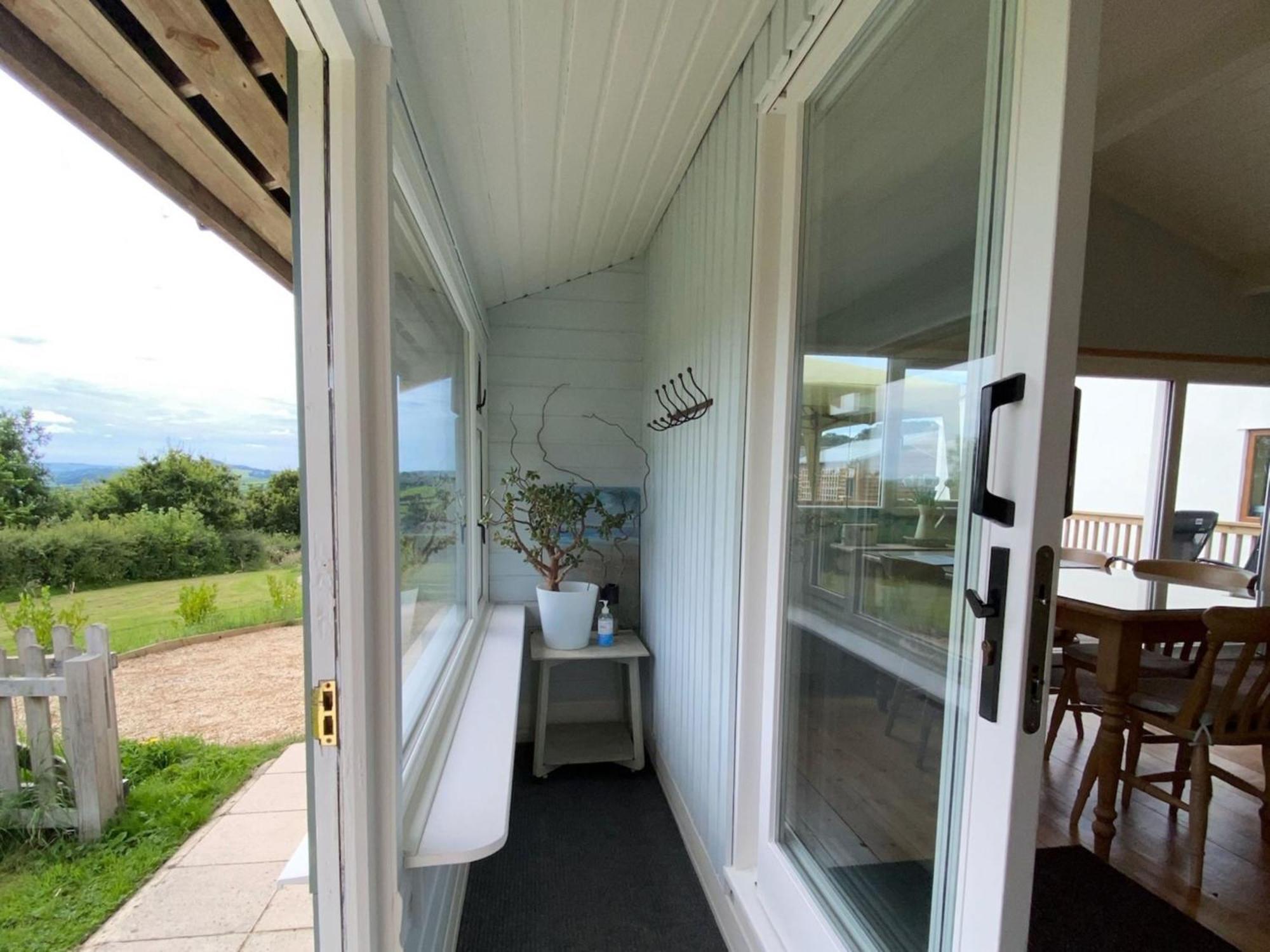 Hillside Lodge Honiton Exterior foto