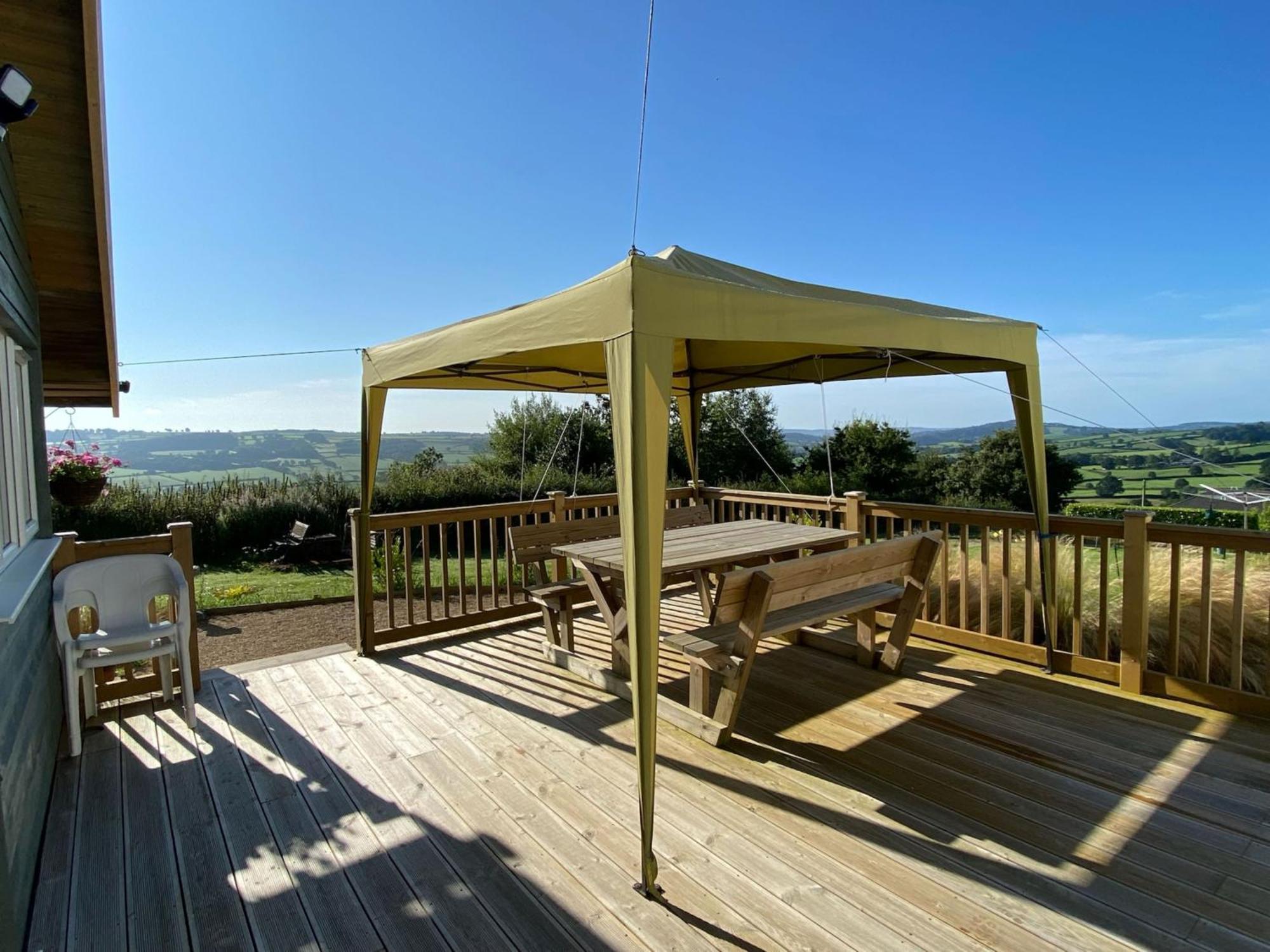 Hillside Lodge Honiton Exterior foto